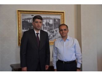 Vali Yardımcısı Ulaş Akhan’dan Vali Tapsız’a Veda Ziyaret