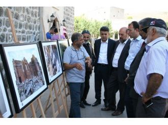 Kars’ta Fetih Fotoğraf Sergisi Açıldı