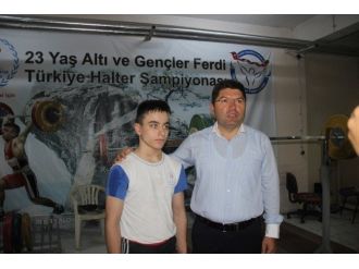 Tunç’tan, Avrupa Halter Şampiyonu’na Tebrik Ziyareti