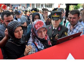 Konya Şehidini Gözyaşlarıyla Uğurladı