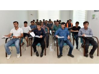 Toki’den İnşaat İşçilerine Mesleki Yeterlilik Eğitimi