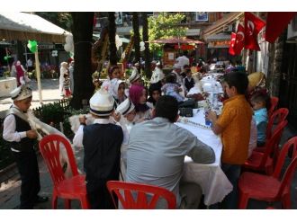 50 Çocuk Erkekliğe İlk Adımını Attı