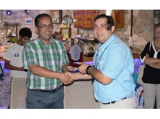 Türçev’den Ayvalık Belediyesine Plaket