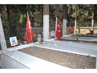 Orhangazi Şehitliğinde Düzenleme Çalışmaları