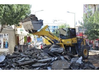 Belediye İmaret Caddesini Yenileniyor