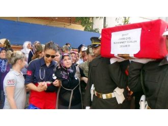 Anneden Şehit Oğluna Son Bakış