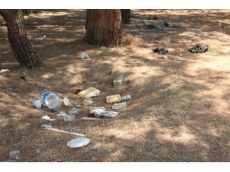 Piknik Alanları Çöp Yığını