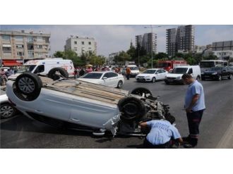 Otomobil Kamyonete Çarptı Ardından Dehşet Yaşandı