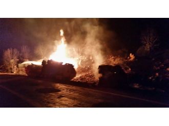 Hainler Yine Yol Kesip Araç Yaktı