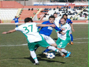 KAHRAMANMARAŞSPOR: 4 - KÜÇÜKÇEKMECESPOR: 2 