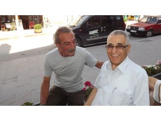 55 Yıl Önceki Muhtarla 55 Doğumlu Muhtarın Karşılaşması