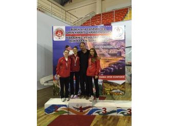 Madalya İle Döndüler