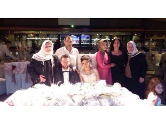 İşadamının Düğün Töreninde Barış Mesajları Verildi