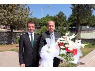 Vali Çomaktekin’den Kaymakam Aytemür’e Hayırlı Olsun Ziyareti