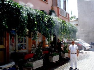 Sarıgöllü Pideciden Sıcaklara Pratik Çözüm