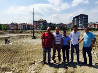 Çaycuma’ya Yeni Belediye Binası İçin İlk Kazma Vuruldu