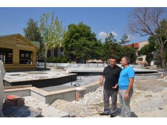 Belediye Başkanı Fatih Bakıcı, Osman Gazi Parkı’nda İncelemelerde Bulundu