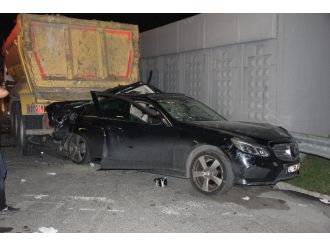 İstanbul’da Feci Kaza: 3 Ölü, 2 Yaralı