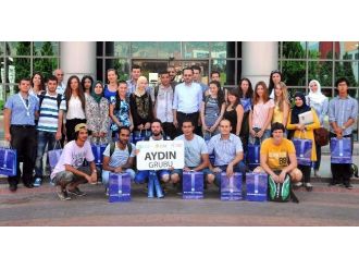 Türkçe Yaz Okulu Öğrencinden Rektör Bircan’a Ziyaret