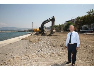 Mudanya Sahili Nakış Gibi İşleniyor