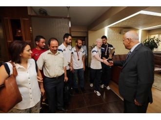 Görme Engelliler ‘Engel’ Tanımıyor