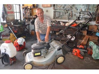 Tamircilerde Çim Biçme Makineleri Yoğunluğu