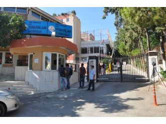 İzmir’de Paralel Yapı Operasyonu: 8 Gözaltı