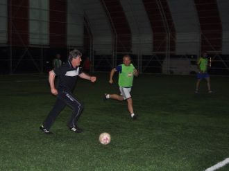 Kaymakam Tanrıkulu, Kurum Amirleri İle Birlikte Halı Sahada Ter Atıyor