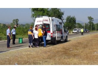 Takla Atan Otomobilde Can Pazarı: 1 Ölü, 3 Yaralı