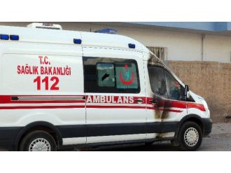 Ambulansa Taşlı Ve Molotoflu Saldırı !