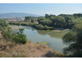 Dere Yatağında Dinamit Bulundu