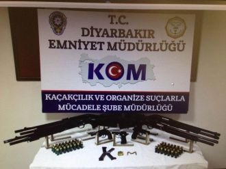Diyarbakır’da Silah Kaçakçılarına Operasyon
