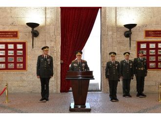 Genelkurmay Başkanı, Anıtkabir’i Ziyaret Etti