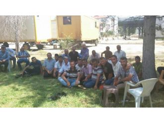 Karayollarında Taşeron İşçiler İş Yavaşlatma Eylemine Gitti