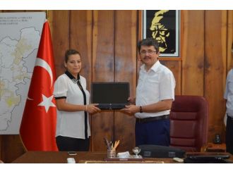 Sulama Veri Tabanı İçin İlçe Müdürlüklerine Diz Üstü Bilgisayar