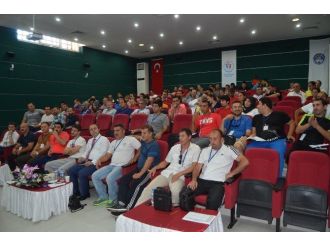 Trabzon’da Antrenörlere Bağımlılık İle Mücadelede Farkındalık Eğitimi