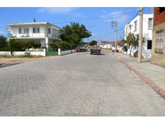 Gömeç’te Kilit Taş Parke Taş Çalışması İlk Etap Tamamlandı