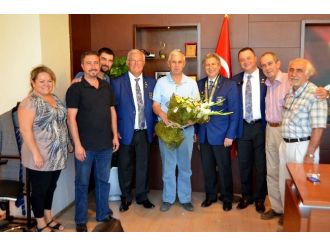 Rotary Bölge Federasyon Başkanı Reha Akın’dan Başkan Toyran’a Ziyaret