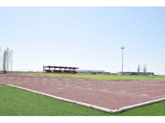 Akkent Olimpik Atletizm Pisti Açılış İçin Gün Sayıyor