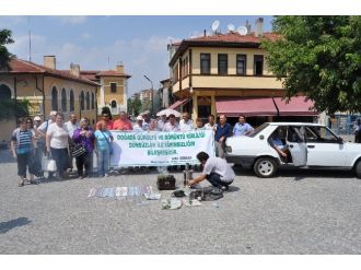 Tiyatral Gösteri İle Görüntü Ve Gürültü Kirliliğini Protesto Ettiler