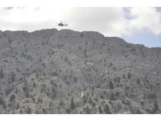 Kayalıktan Düşen Kişiyi Cep Telefonu Hayata Bağladı