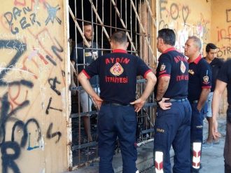 Sıkışınca Başına Gelmeyen Kalmadı