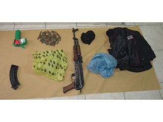 Hakkari’de Silah Ve Mühimmat Ele Geçirildi