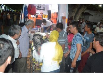 Çay Döküldü, Kan Döküldü: 5 Yaralı