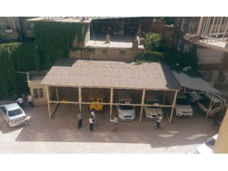 Diyarbakır’da Ptt Binasına Bombalı Saldırı