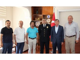 Ak Parti’den Ziyaretler