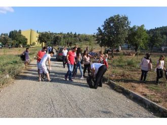 Önce Çöp, Sonra Köfte-ekmek