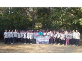 Makedonya’dan 460 Öğrenci İstanbul’da Kamp Kurdu