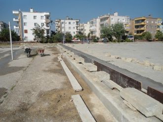 Lapseki Belediyesi Üst Yapı Çalışmaları Devam Ediyor