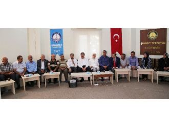 Tahmazoğlu Muhtarlarla Bir Araya Gelmeye Devam Ediyor